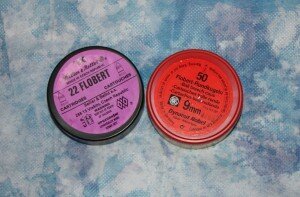 Flobert zwartkruit patronen en wapens